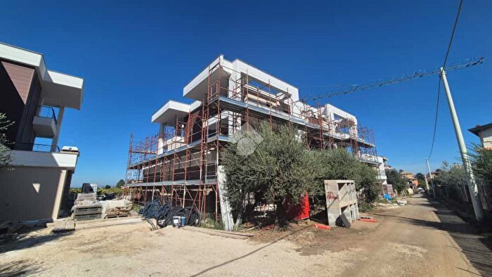 Casa con 6 locali in vendita in Via del Torraccio, Roma