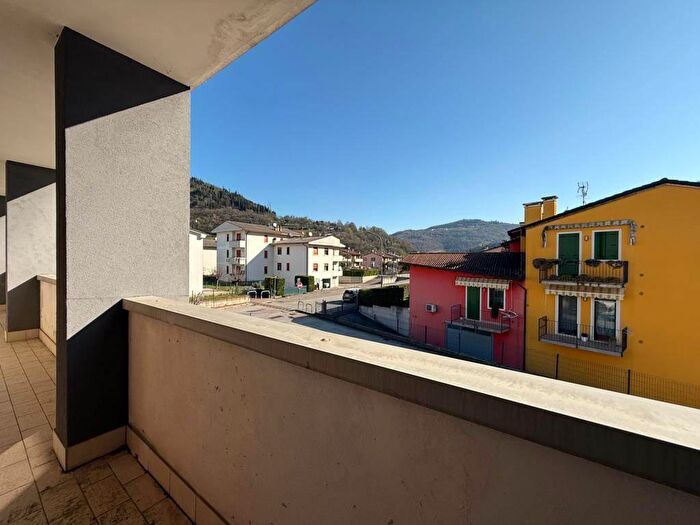 Appartamento con 5 locali in vendita in Via Pederiva, Val Liona