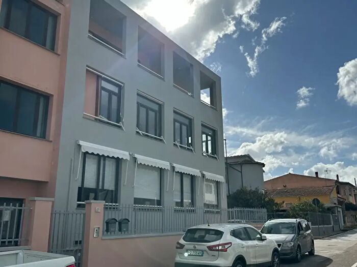 Appartamento quadrilocale in vendita in Via Ancona N Piano, Olbia