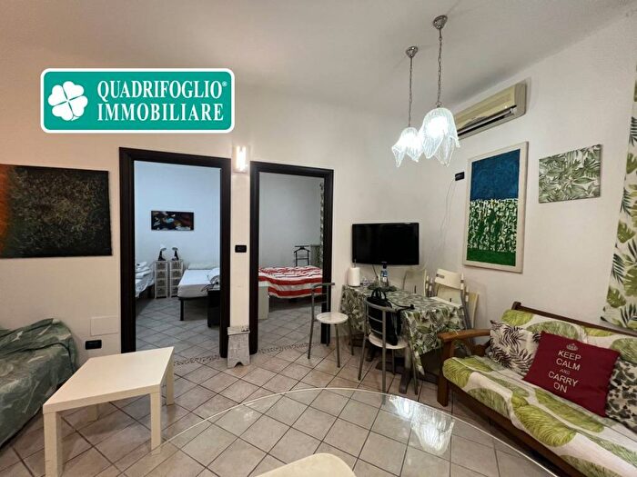 Appartamento trilocale in affitto in Via Etruria, Re di Roma, Roma