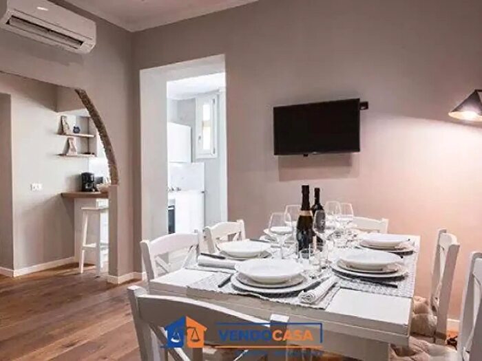 Appartamento quadrilocale in vendita in Via degli Alfani, Firenze
