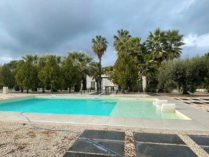 Casa con 8 locali in vendita in Partinico