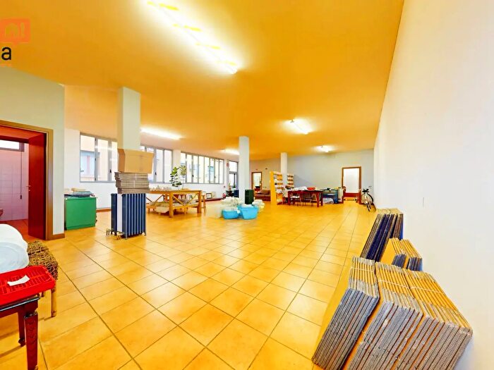 Appartamento quadrilocale in vendita in Via Privata Sanremo, Milano