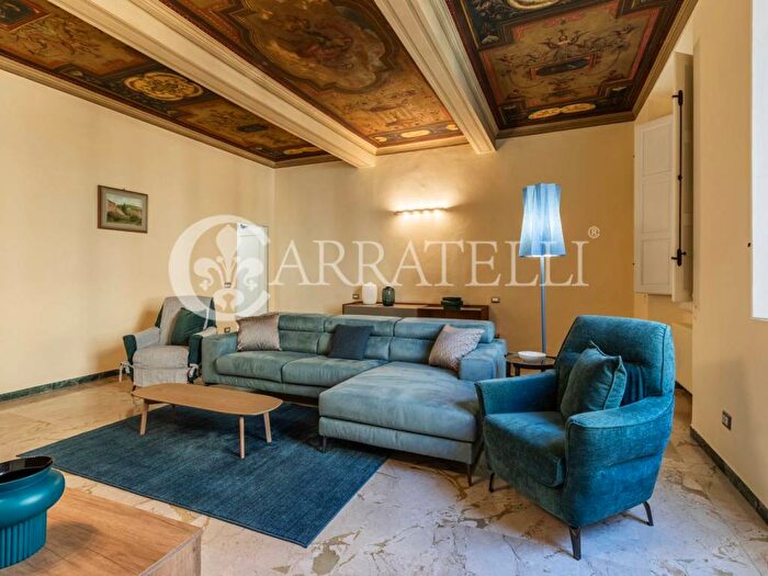 Appartamento con 6 locali in affitto in Piazza San Marco, San Marco SS Annunziata, Firenze