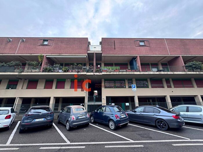 Appartamento trilocale in affitto in Via Francesco Coghetti, San Paolo, Bergamo