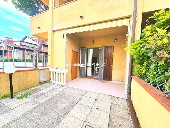 Appartamento trilocale in vendita in Comacchio