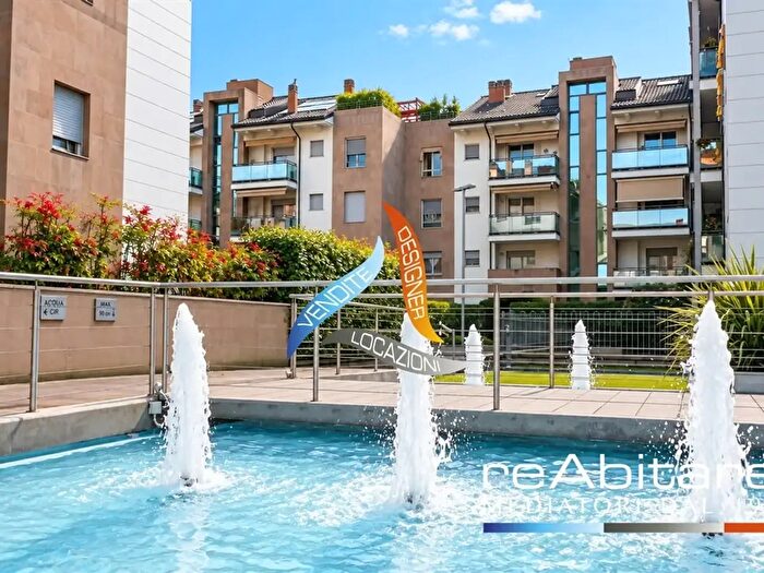 Appartamento trilocale in affitto in Via Statuto, Arese