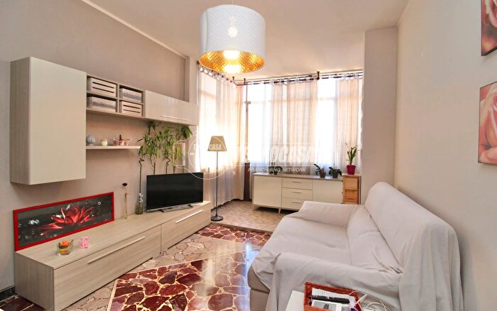 Appartamento quadrilocale in vendita in Via G Viale, Mondovi