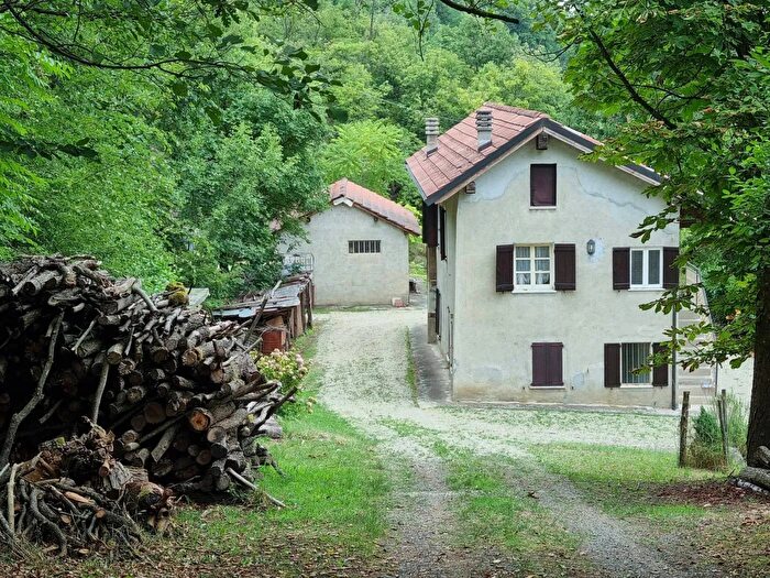 Casa con 6 locali in vendita in Via Roma Tagliolo Monferrato, Tagliolo Monferrato