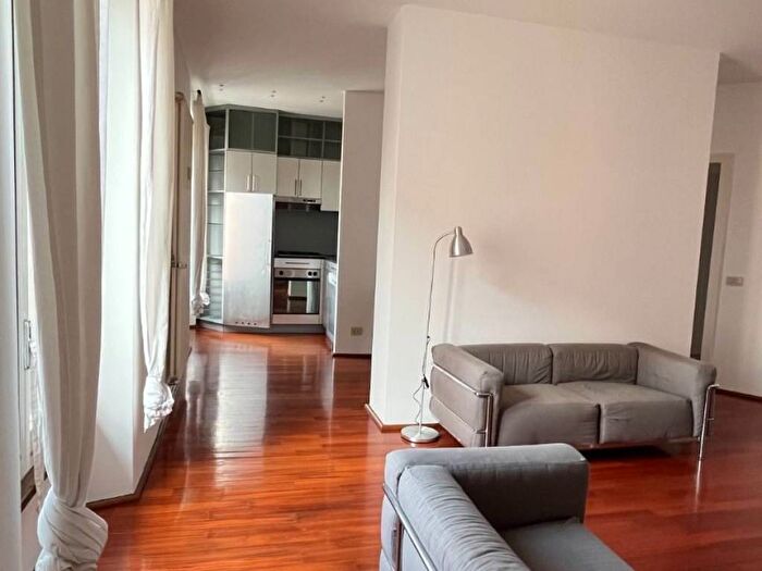 Appartamento bilocale in affitto in Via Cenisio, Cenisio, Milano