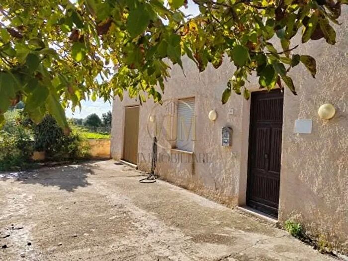 Appartamento con 6 locali in vendita in Marsala