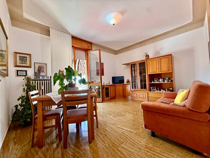 Appartamento con 6 locali in vendita in Centro, Bondeno