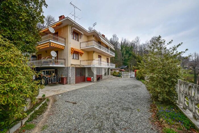 Appartamento con 5 locali in vendita in Borgata Bussone, Valgioie