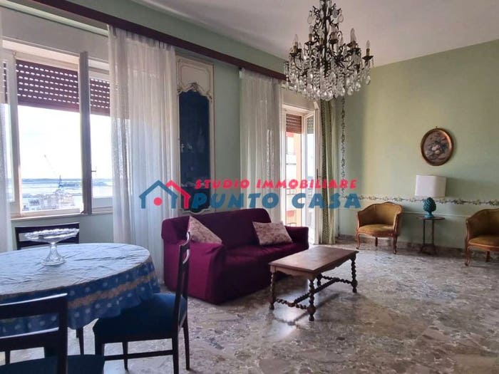 Appartamento quadrilocale in affitto in Corso Italia, Centro, Trapani