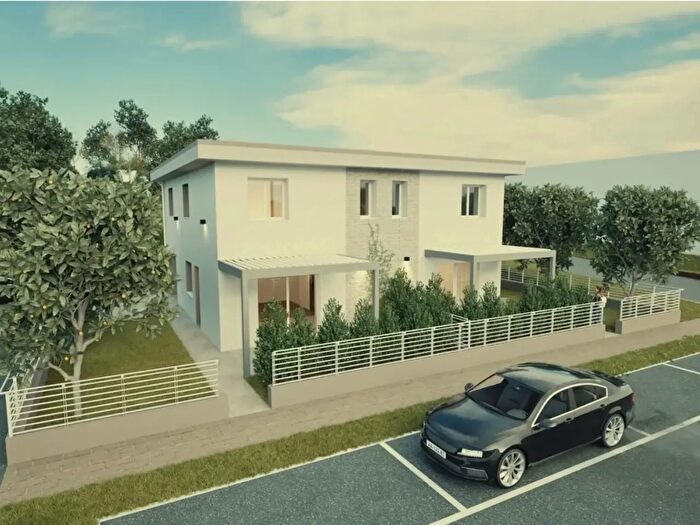 Casa con 7 locali in vendita in Via Radici Nord, Castellarano