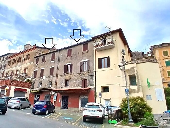 Appartamento con 5 locali in vendita in Corso Vittorio Emanuele, Paliano