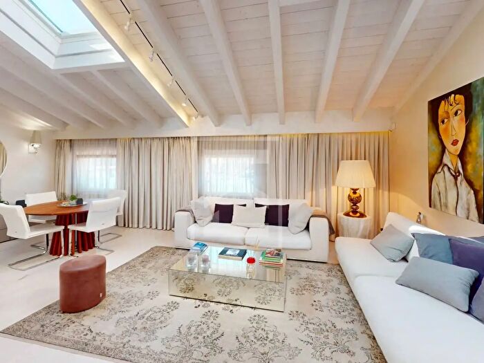 Appartamento quadrilocale in vendita in Via Pietro da Salò b, Salo