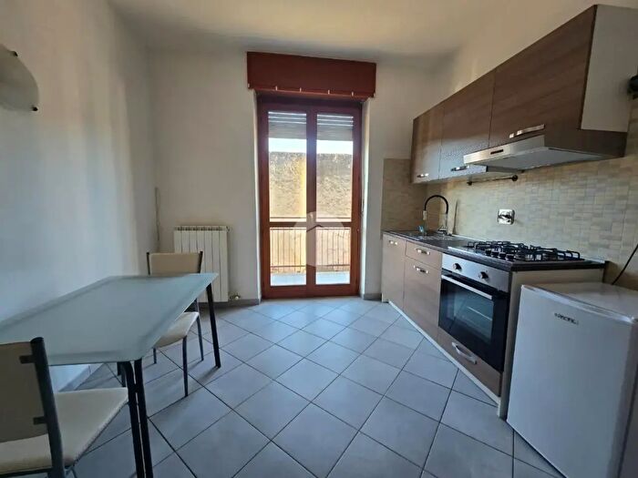 Appartamento bilocale in affitto in Via Carpi, Rondissone
