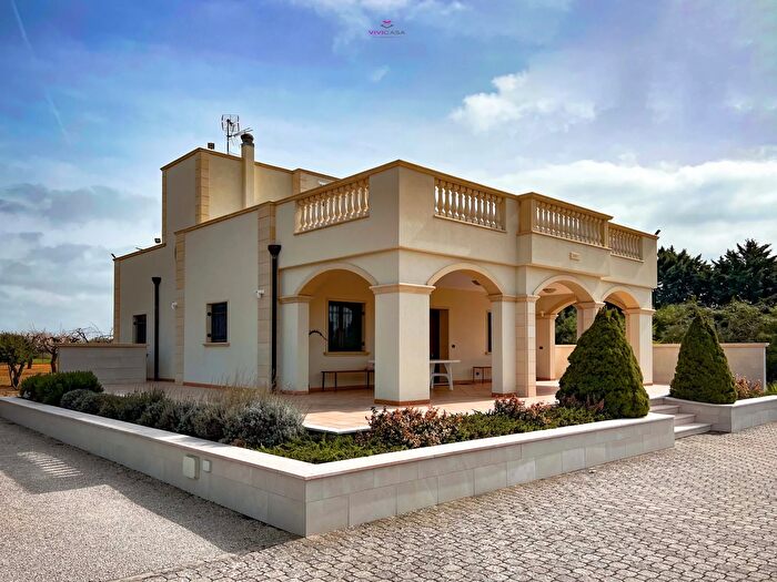 Casa quadrilocale in vendita in Monopoli