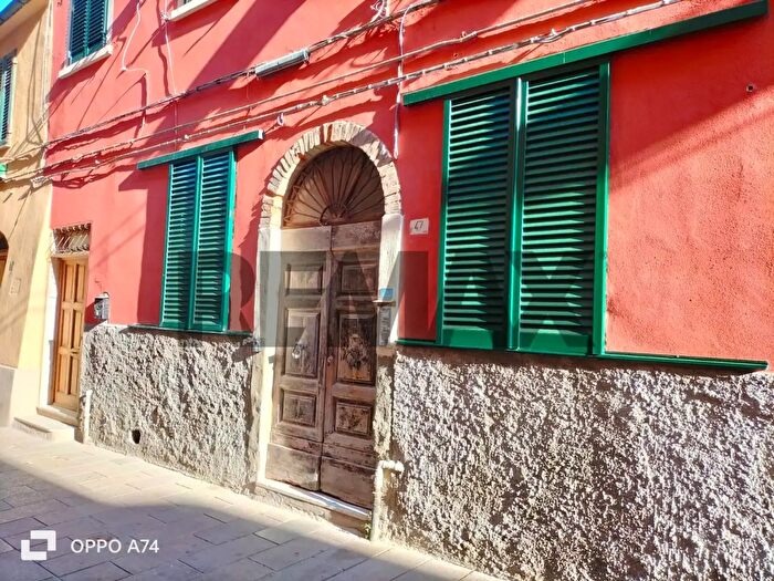 Appartamento trilocale in vendita in Via Giuseppe Garibaldi, Piombino