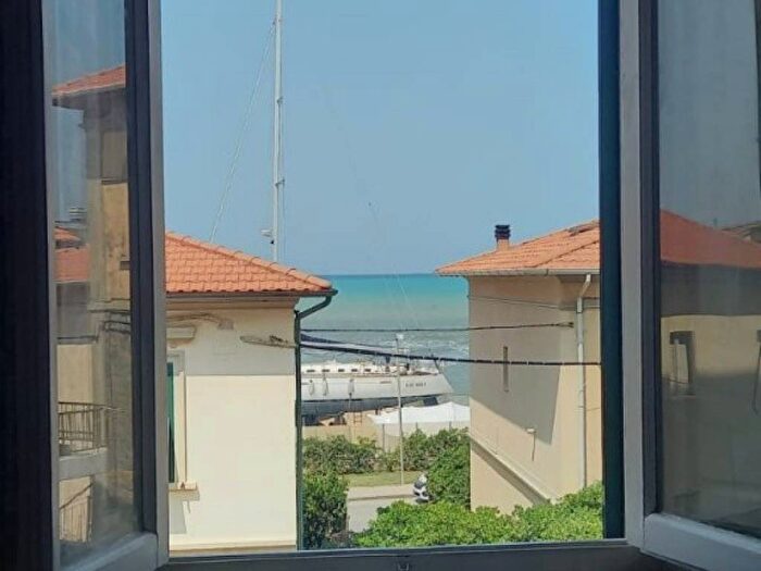 Appartamento trilocale in affitto in VIA VITTORIO EMANUELE II, Centro, San Vincenzo