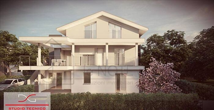 Casa trilocale in vendita in Via di Pini, Cesenatico