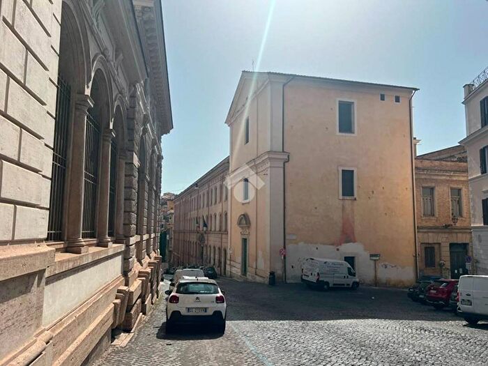 Appartamento bilocale in affitto in Via Panisperna, Monti, Roma