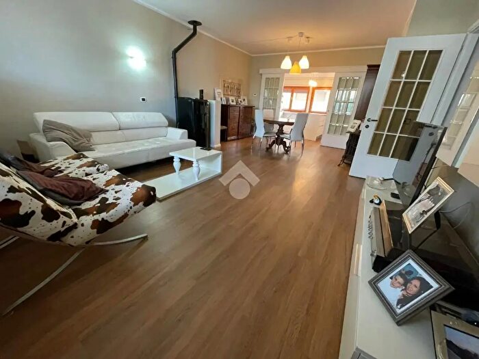 Appartamento quadrilocale in vendita in Via della Città Verde, Terni