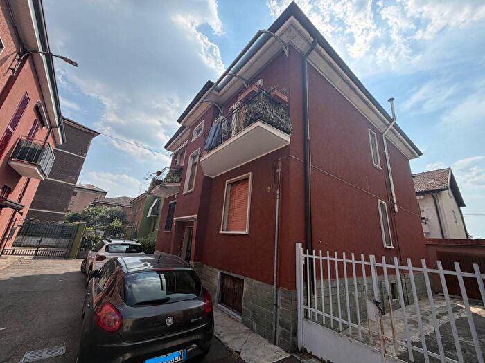 Appartamento bilocale in affitto in Via Monte Bianco, Cusano Milanino