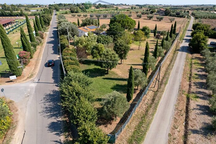 Casa quadrilocale in vendita in Località Quercette, Montalto Di Castro