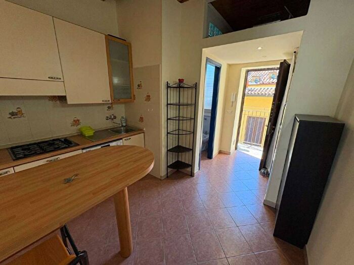 Appartamento bilocale in affitto in via Corso San Gottardo, Ascanio Sforza, Milano