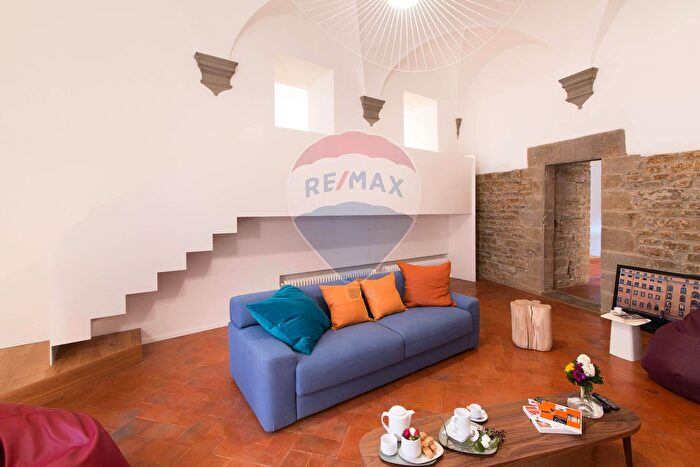 Appartamento con 7 locali in vendita in Via Matteo Palmieri, Firenze