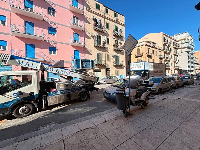 Appartamento bilocale in affitto in Via Cuba, Calatafimi Bassa Indipendenza, Palermo