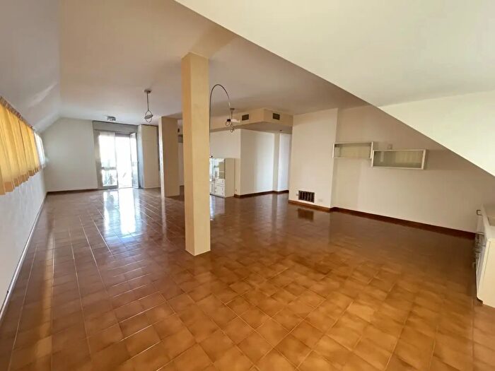 Appartamento quadrilocale in vendita in Suzzara