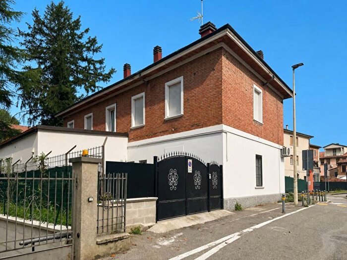 Appartamento trilocale in affitto in Via del Navile, Noce Pescarola, Bologna