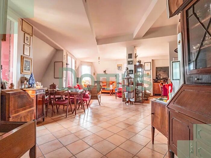 Appartamento quadrilocale in vendita in Via Fiorentini, Cesenatico