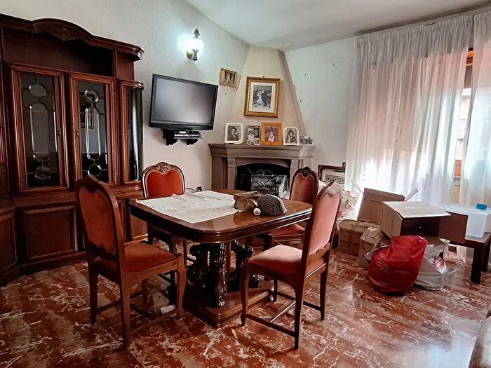 Appartamento bilocale in vendita in Via Riace, Roma