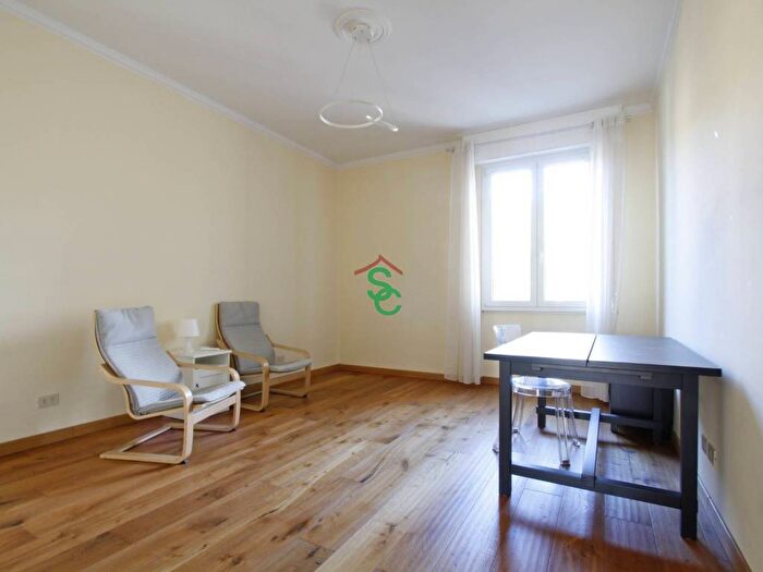 Appartamento quadrilocale in affitto in Viale Terenzio Mamiani, Campo di Marte, Firenze
