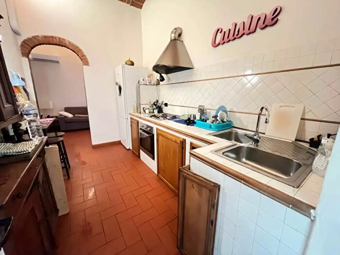 Appartamento trilocale in vendita in Viale Corsica, Firenze