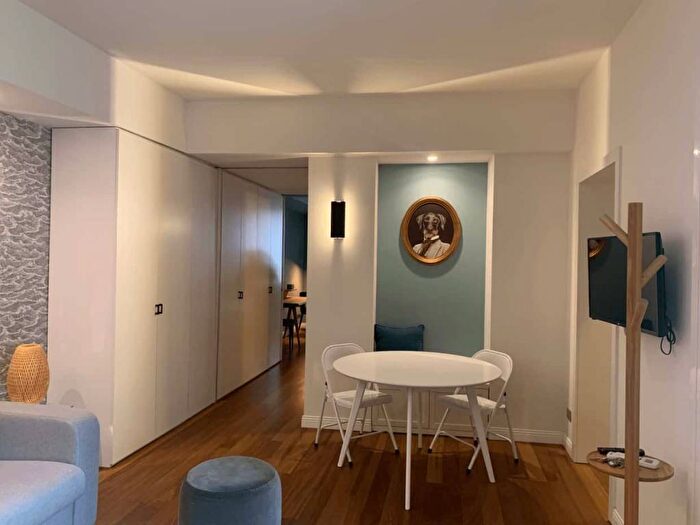 Appartamento bilocale in affitto in Via Ponte Vetero, Brera, Milano