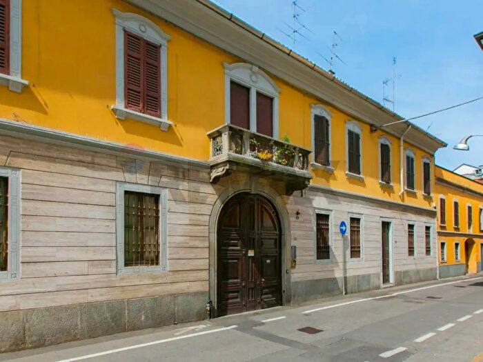 Appartamento bilocale in vendita in Via San Michele, Busto Arsizio