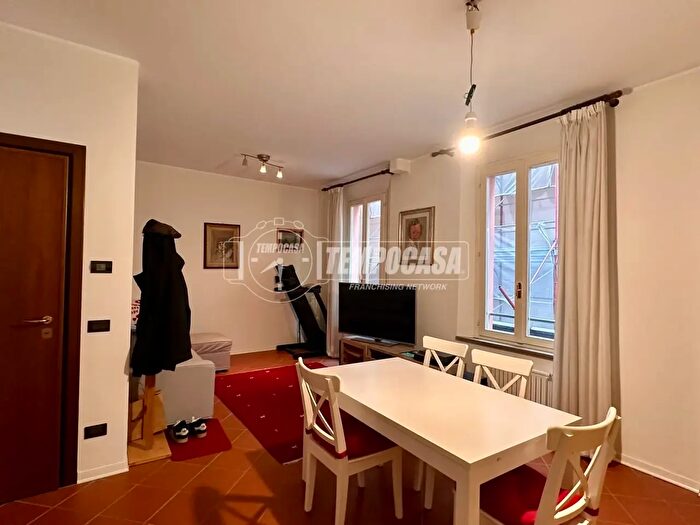 Appartamento trilocale in vendita in Via Benedetto Cairoli, Crevalcore