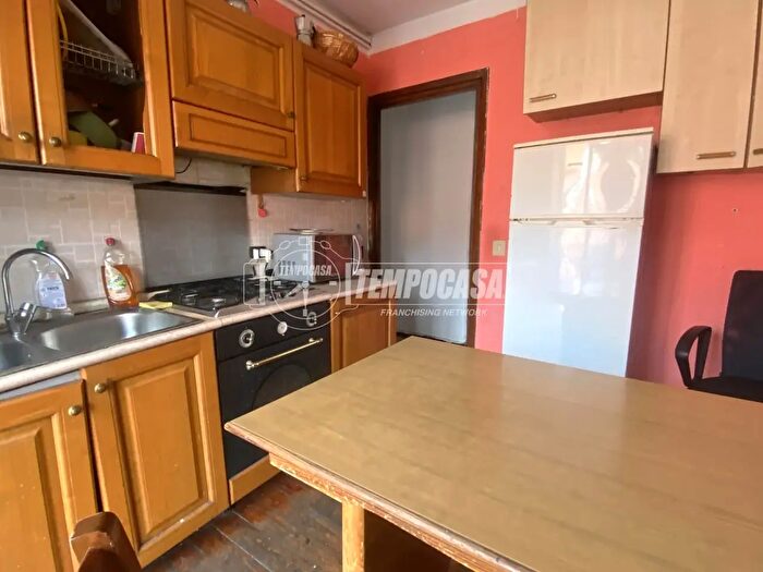 Appartamento con 5 locali in vendita in Via Fratelli Rosazza, Biella