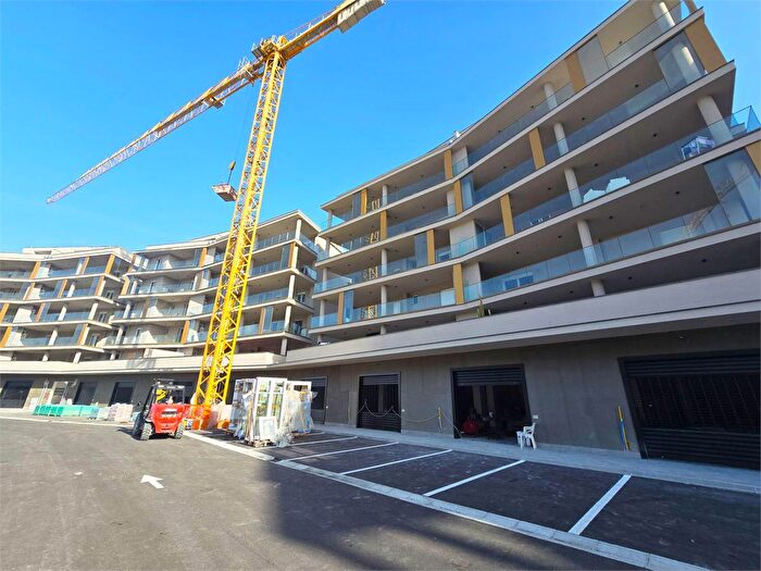 Appartamento quadrilocale in affitto in Piazzale Vanvitelli, Volla