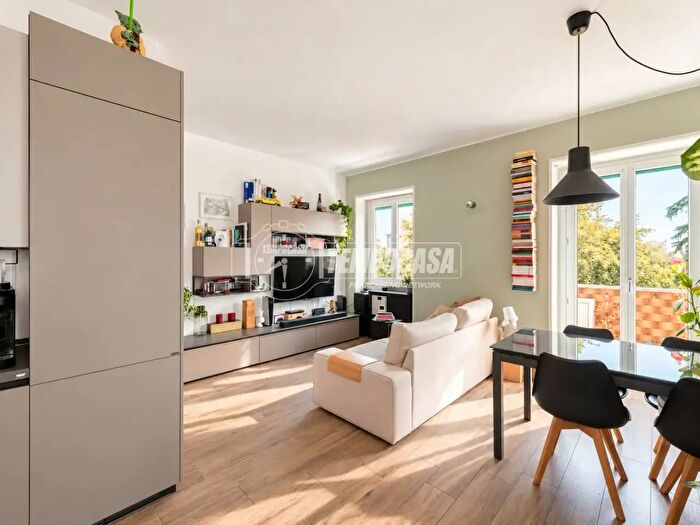 Appartamento bilocale in vendita in Via dei Tulipani, Milano
