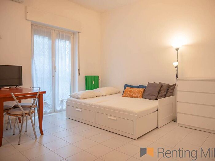 Appartamento monolocale in affitto in Via Marco d'Agrate, Corvetto, Milano
