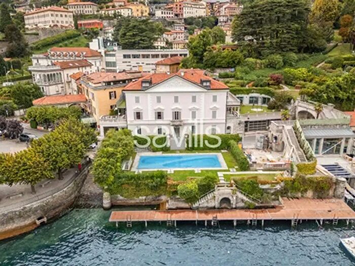 Appartamento con 5 locali in vendita in Via Regina, Moltrasio