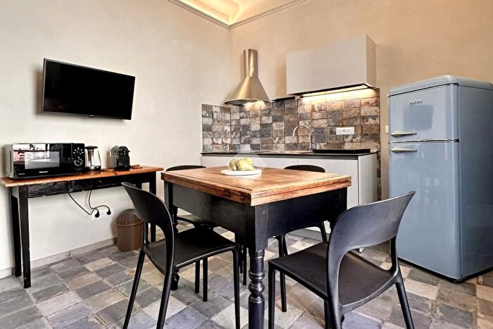 Appartamento bilocale in vendita in Via Corso Europa, Finale Ligure