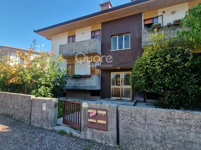 Appartamento con 5 locali in affitto in Via Podrecca, Udine