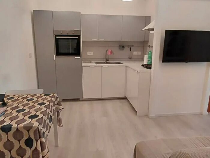Appartamento monolocale in affitto in Vico Maiorani, Napoli